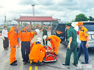 Timely rescue brings ailing fisherman ashore from Con Dao waters